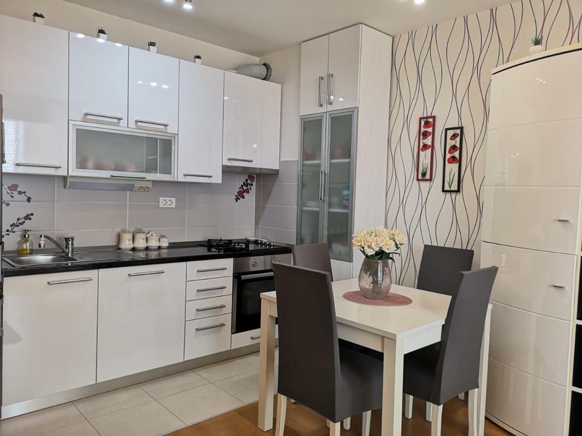 Apartment Ines 2 Σπλιτ Εξωτερικό φωτογραφία
